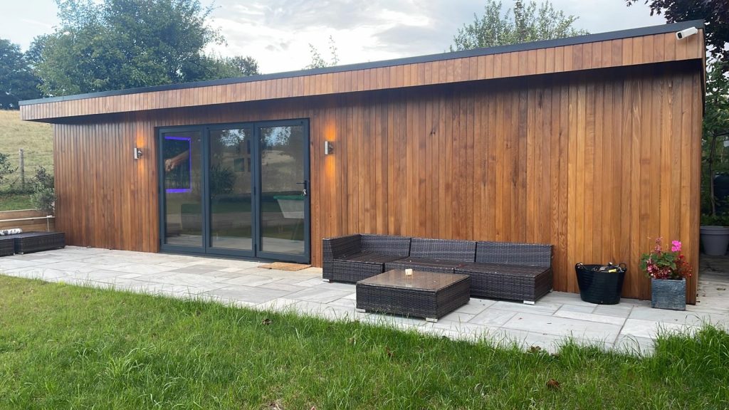Lukabins-Premium Quality Garden Rooms Lukabins-Premium Quality Garden Rooms